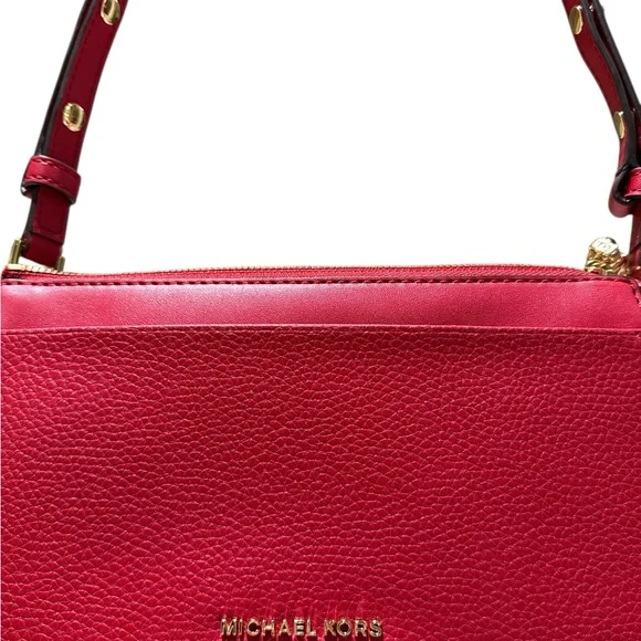 Michael Kors Elegant Red Leather Shoulder Bag - Picture 3 of 7